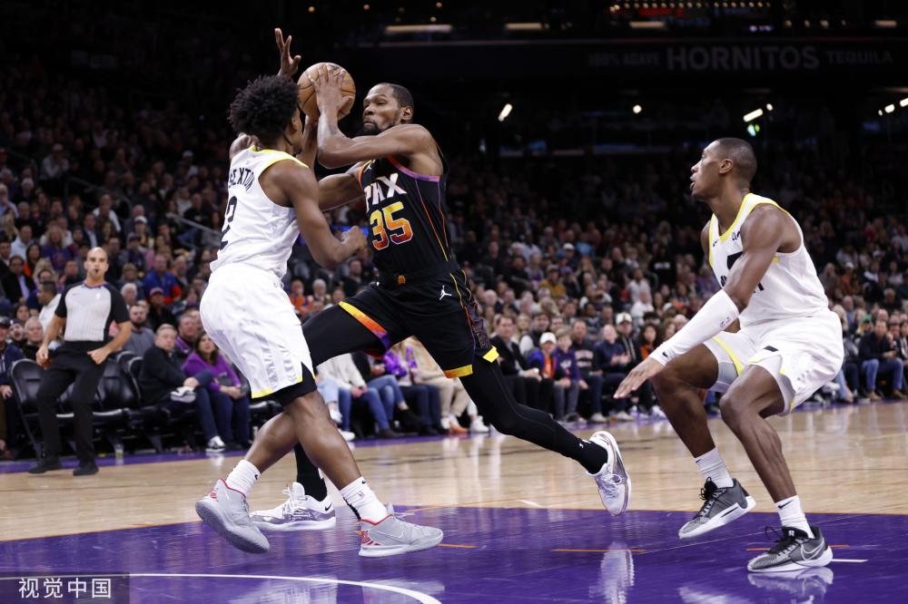 博主：此前受伤的林良铭已归队训练，有望在京津德比中复出.