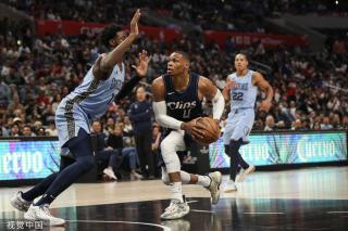 恩比德跟奥拉朱旺比，现在看期望有点高了