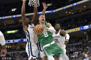 影片中有一 影片中有一