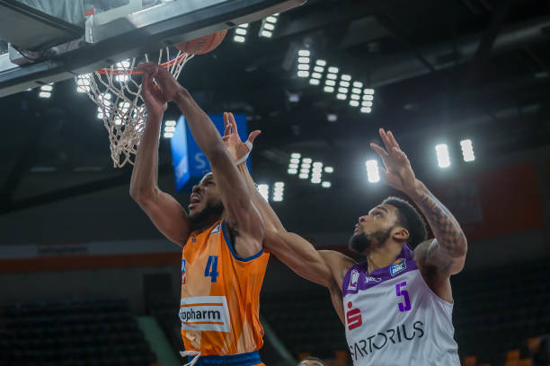 点赞！“十四五”时期中国体育健儿取得519个世界冠军 创世界纪录68次